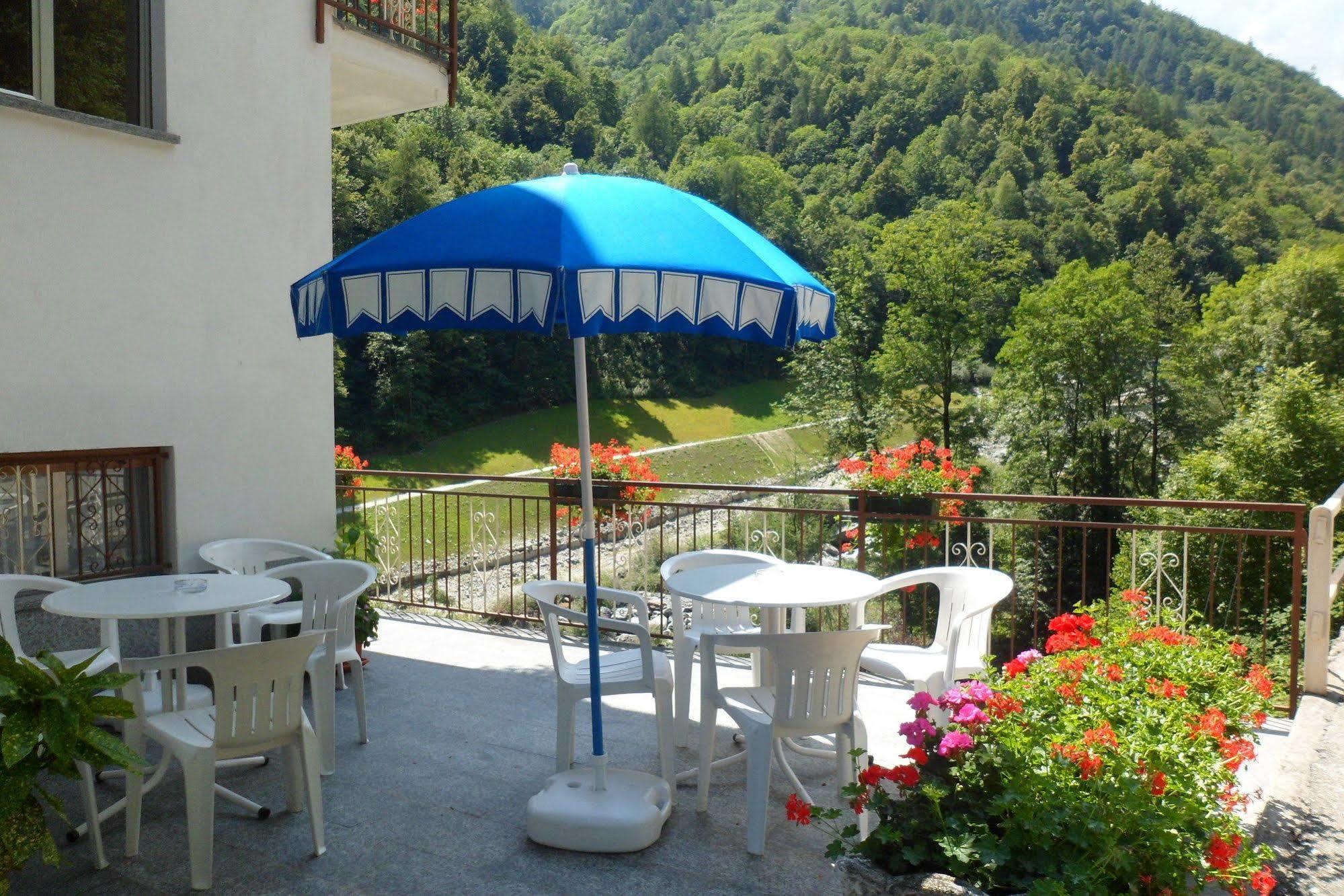 Albergo Ristorante Regina Bognanco Εξωτερικό φωτογραφία